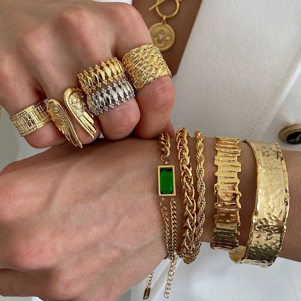 18k gold stainless steel wide face bracelet high-end Instagram chain titanium steel open bracelet