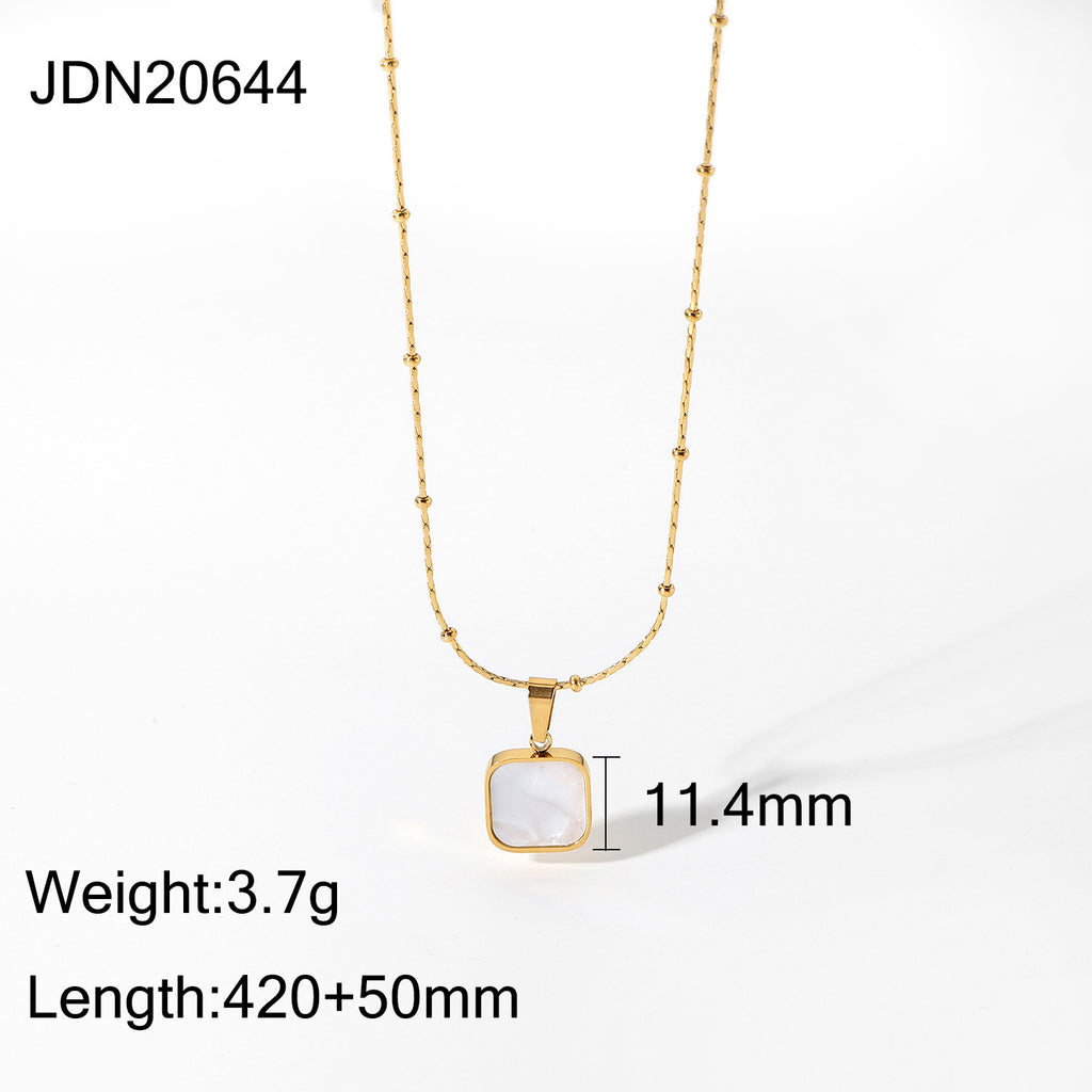 Necklace Gold Shell Pendant Women’s Minimalist Luxury