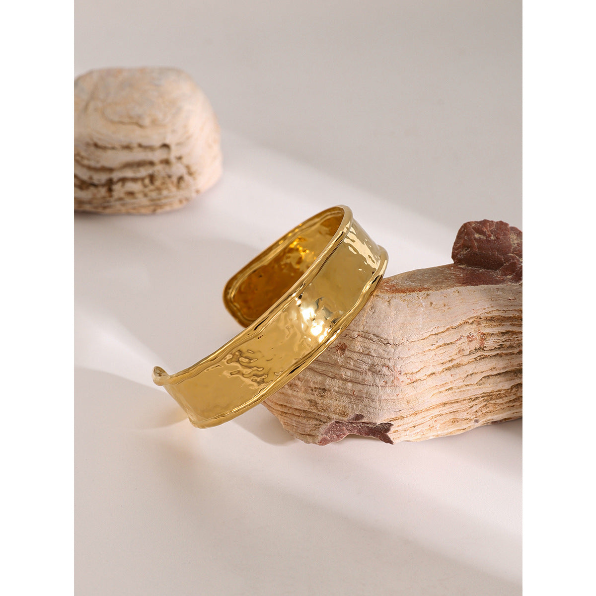18k gold stainless steel wide face bracelet high-end Instagram chain titanium steel open bracelet