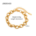 Stainless steel and zirconia heart-shaped bracelet – a luxurious and stylish accessory that doesn’t fade over time. Made of titanium steel.
