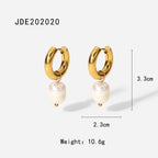 European and American style minimalist INS style 18K gold stainless steel earrings with natural freshwater pearl pendant hoop earrings for women