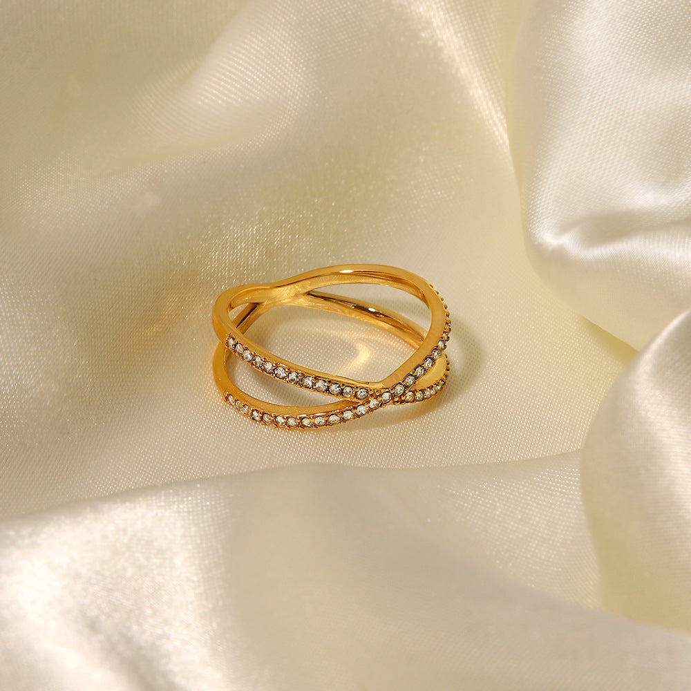 Gold Crisscross Diamond Ring for Women