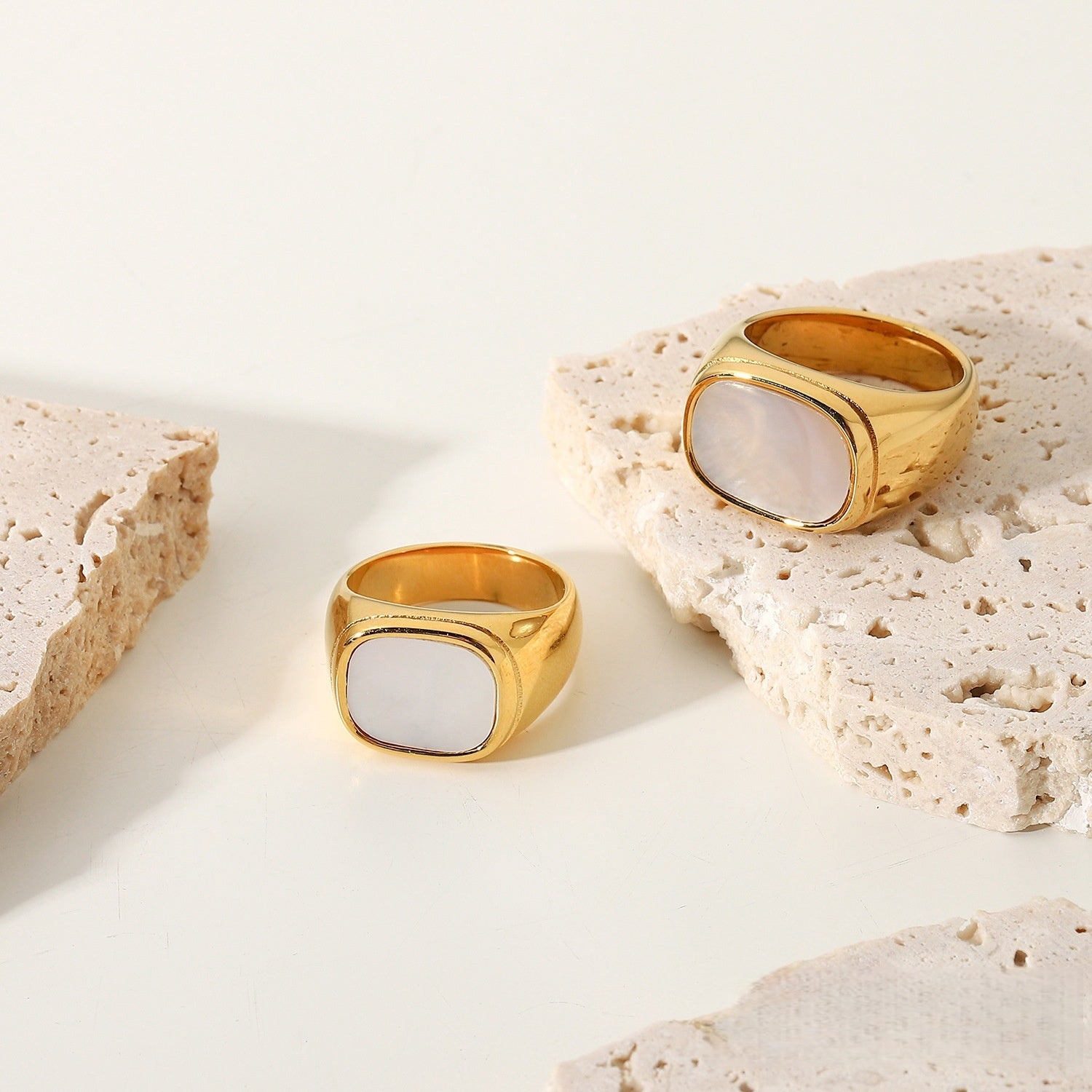 Ring Gold White Inlay Signet 18K Plated Stainless Steel Wedding Ring