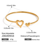 Stainless steel heart-shaped open bracelet, high-end niche bracelet, titanium steel bracelet, jewelry accessory