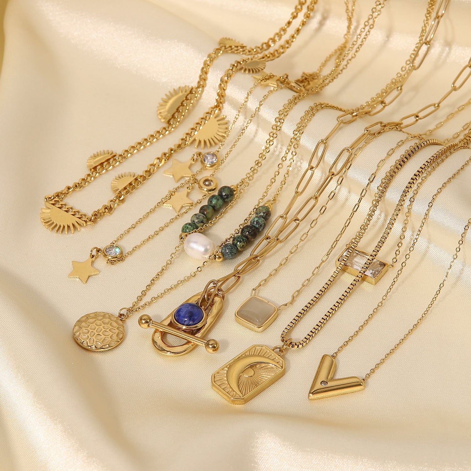 Layerable Vintage Gold INS Necklace with Pearl Crystal Accents