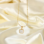 Gold Shell Pendant Necklace Women's Gold Mother-of-Pearl Necklace