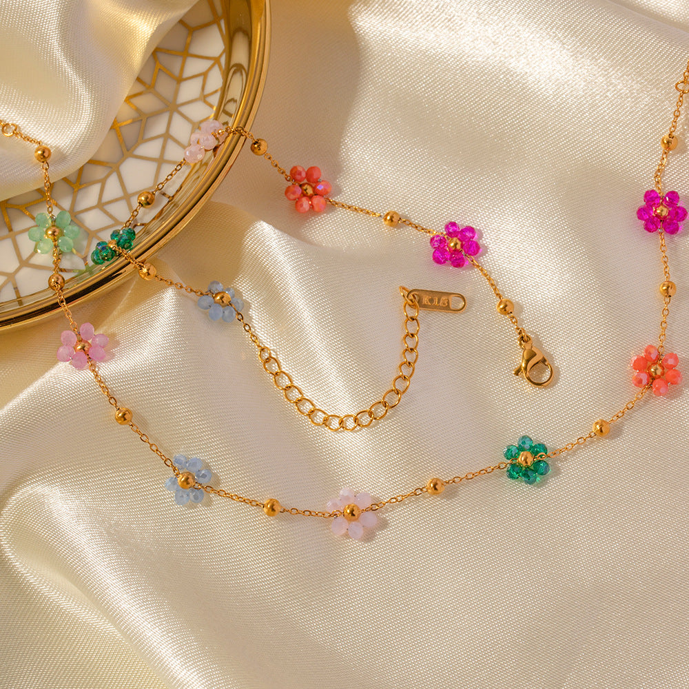 Matching Necklace and Bracelet Set Gold Tone Floral Design