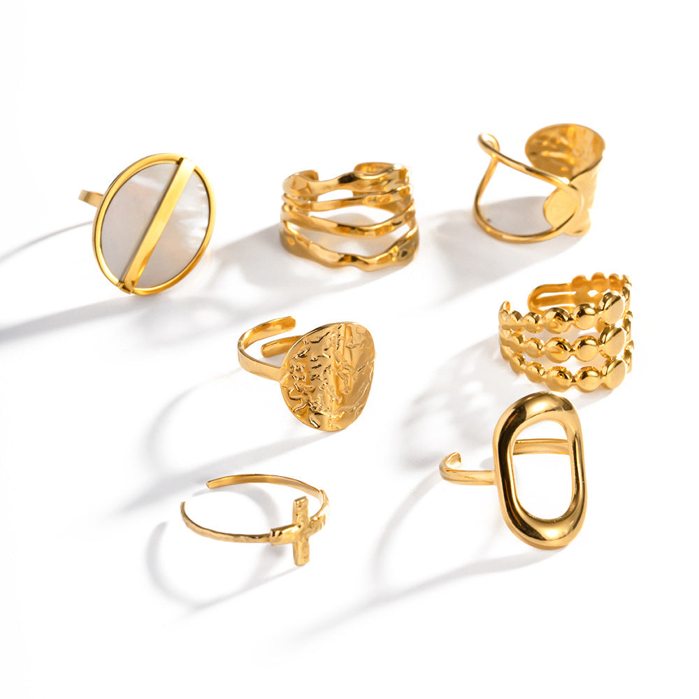 Gold round disc ring with mother-of-pearl inlay